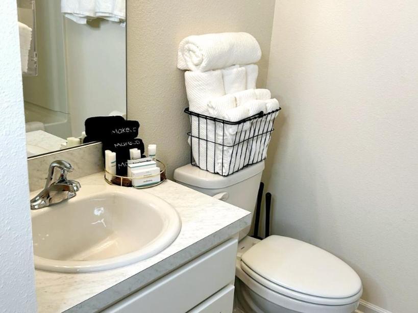 Orange Park Townhome Vacation Rental With Patio! 外观 照片